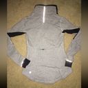 Lululemon  base runner pullover Photo 2