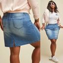 Lane Bryant GLAMOUR x  Plus Size Dark Wash Faded Knee Length Denim Jean Skirt 14 Photo 1