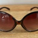 Oleg Cassini  sunglasses Photo 1