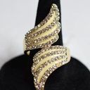 NWT Shine On Rhinestone Spiral Wings Gold Tone Size 6 Art Deco Y2k Ring Photo 0