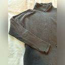 Lululemon  Womens Grey Mock Neck Long Sleeve Sweater Photo 2