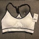 Avia  Women’s Low Support Seamless Pullover Cami Sport Bra Black/White Medium NWT Photo 0