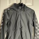 Lululemon  Womens Reflective Running Jacket Black Size 6 Photo 5