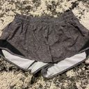 Lululemon Hotty Hot Short 2.5” Photo 0