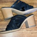 White Mountain  be happy, black leather slip on sandals, shoe block heel 8.5 Photo 6