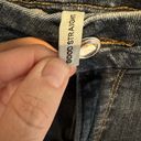 Good American  Good Straight Medium Wash Denim Jeans, Size 15/33 Photo 4