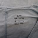 Nike Dri-Fit Shirt Photo 4