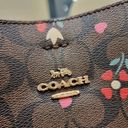 Coach Small Town Bucket Bag In Signature Canvas With Heart Petal Print c7975 Photo 2