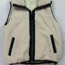 Abercrombie & Fitch  Sherpa faux leather cream vest size medium soft collection Photo 4