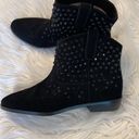 Michael Kors  Shoes size 7 BNWOT color black leather well made booties. Photo 4