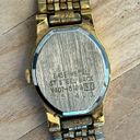 Seiko  Ladies Watch Vintage Gold Tone Bracelet Gold Tone Oval Dial Photo 8