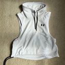 Under Armour Sleeveless Hoodie Photo 0