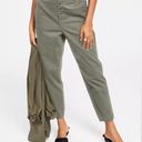 Bar III 
Women's Button Fly High Rise Tapered Pants size 6 (b8.1) Photo 0