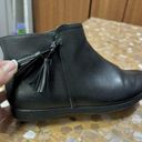 Comfortview  Angelia Black Faux Leather Ankle Bootie - Size 7.5 Photo 4