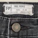 Free People  Faded Black Great Heights Fray Distressed Skinny Jeans Size 25 Photo 3