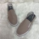 Tommy Hilfiger  TWFranks Slip On Sneakers Size 9 BIN 13 Photo 2