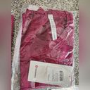 Lululemon NWT  New Year Swiftly Tech Long Sleeve Shirt 2.0 Race Length Rabbit 4 Photo 5