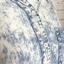 Velvet Heart  Acid Wash Tencel Chambray Denim Button Up Shirt Women’s Size Large Photo 5