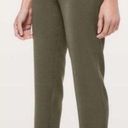 Lululemon  On The Fly Green Cropped Workout Jogger Pants Size 6 Photo 0