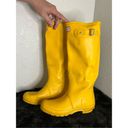 Hunter Women's  boots tall gloss in yellow size US 8 Photo 4