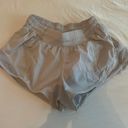 Lululemon Hotty Hot Short 2.5” Photo 0