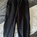 Aritzia TNA boyfriend joggers and hoodie Photo 3