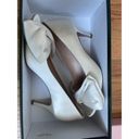 Kate Spade  Ivory Crawford Bow Satin Heels in Size 9 Wedding Shoes Photo 3