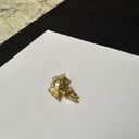 Avon Lapel Tack Pin Gold Tone Angel Cherub Green Rhinestone NWOT Photo 3