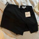 superdown Sonya Black Skort Photo 0