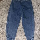 Abercrombie & Fitch Women’s Ultra High Rise Mom Jeans Pleated stone Wash 29 Photo 3