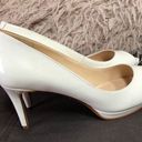 Nine West NWOT  White Peep Toe Heels S6 Photo 4