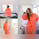 The Salt Sisters Beachly  Plush Robe Sunrise Seashell Coral Peach Pink Belt X/2XL Photo 2