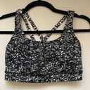 Lululemon  Energy Bra Ice Wave Black White Size 4 Photo 2