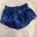 Lululemon Hotty Hot Short 2.5” Photo 2