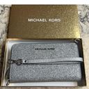 Michael Kors Wallet Photo 5