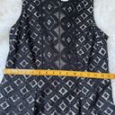 Kensie  Women's Graphic Geo Sleeveless Dress Black Lace With Cream Underlay Sz M. Photo 10