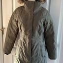 The North Face Women’s Parka Photo 0