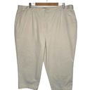 L.L.Bean  Pants Women 24W Original Fit Capri Cropped Cotton Khaki Beige Photo 0