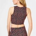 Sweaty Betty  cropped tank top sz XL Photo 4