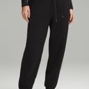 Lululemon High-Rise Scuba Joggers Photo 0