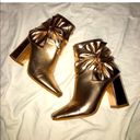 BOO HOO GOLD BOOTS Photo 1