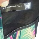 Torrid  Wire-Free Hi-Impact Zip-Front Sports Bra summer leaves floral black 38DDD Photo 6