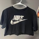 Nike Dri-Fit Cropped Tee Photo 1