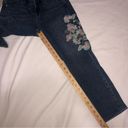 J.Jill  Jeans Size 4 Denim Authentic Fit Floral Embroidered Cropped Boho Vibes Photo 5