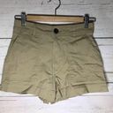 H&M  khaki shorts Photo 0