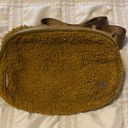 Lululemon Everywhere Belt Bag 1L SHERPA TAN Photo 0