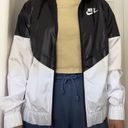 Nike Windbreaker Photo 0