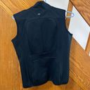 Athleta  Vest Size Small Photo 2