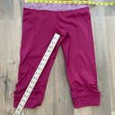 prAna Womens Misty Capri Leggings Size Small Fuschia Textured Ruched Athleisure Photo 3