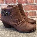 Baretraps Reinella Womens brown heel booties size 9 Photo 0